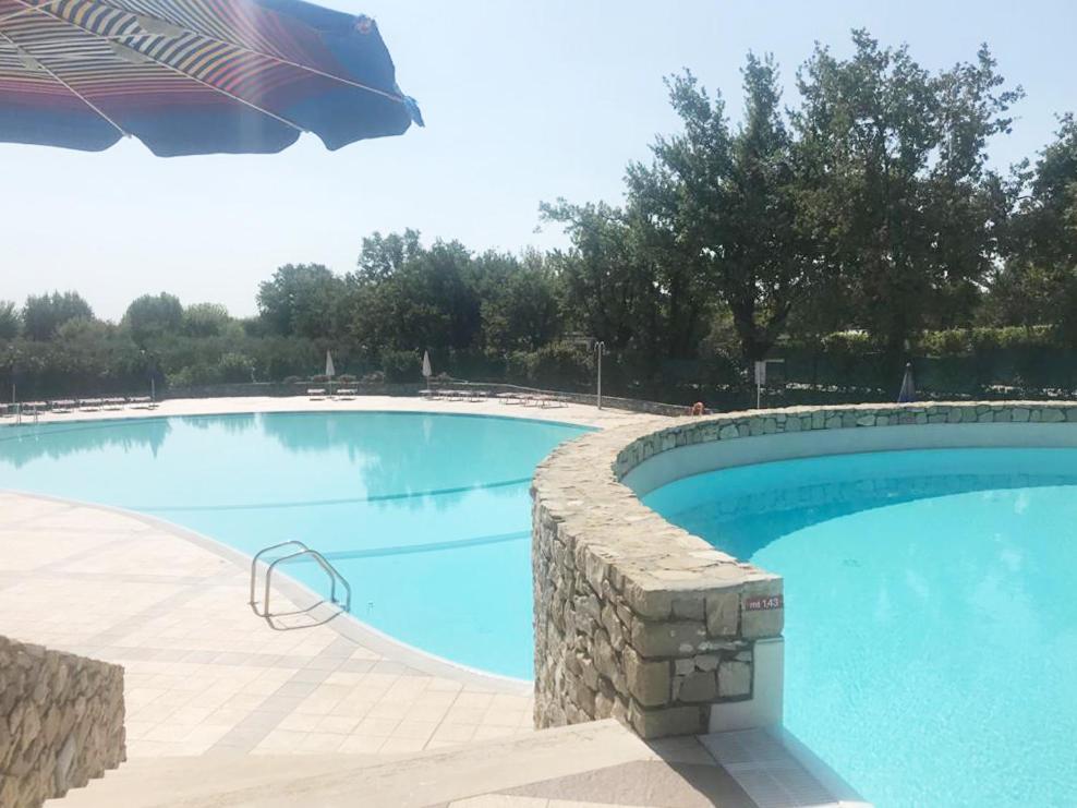 Luxury Apartments - Le Fate - Residence With Pool Manerba del Garda Bagian luar foto