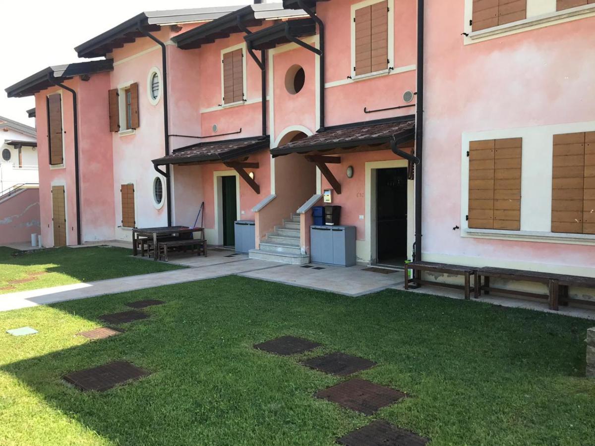 Luxury Apartments - Le Fate - Residence With Pool Manerba del Garda Bagian luar foto