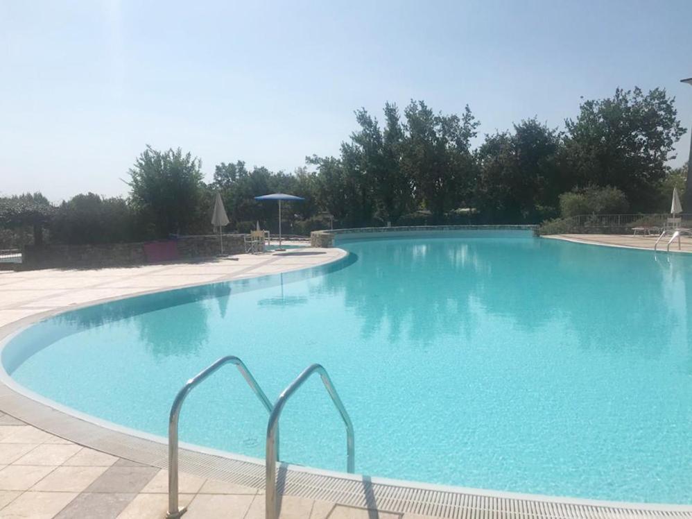 Luxury Apartments - Le Fate - Residence With Pool Manerba del Garda Bagian luar foto