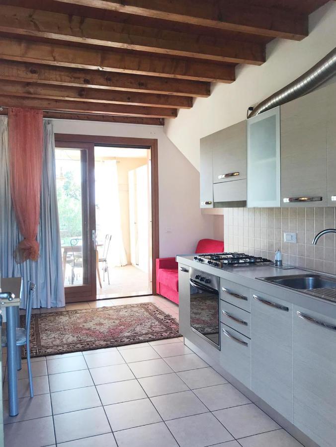 Luxury Apartments - Le Fate - Residence With Pool Manerba del Garda Bagian luar foto