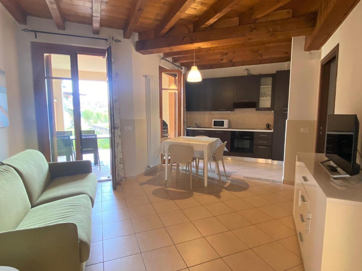 Luxury Apartments - Le Fate - Residence With Pool Manerba del Garda Bagian luar foto