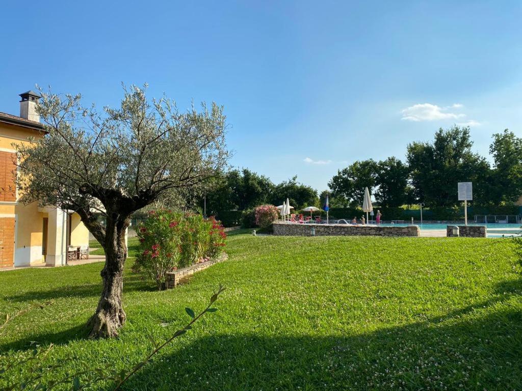 Luxury Apartments - Le Fate - Residence With Pool Manerba del Garda Bagian luar foto